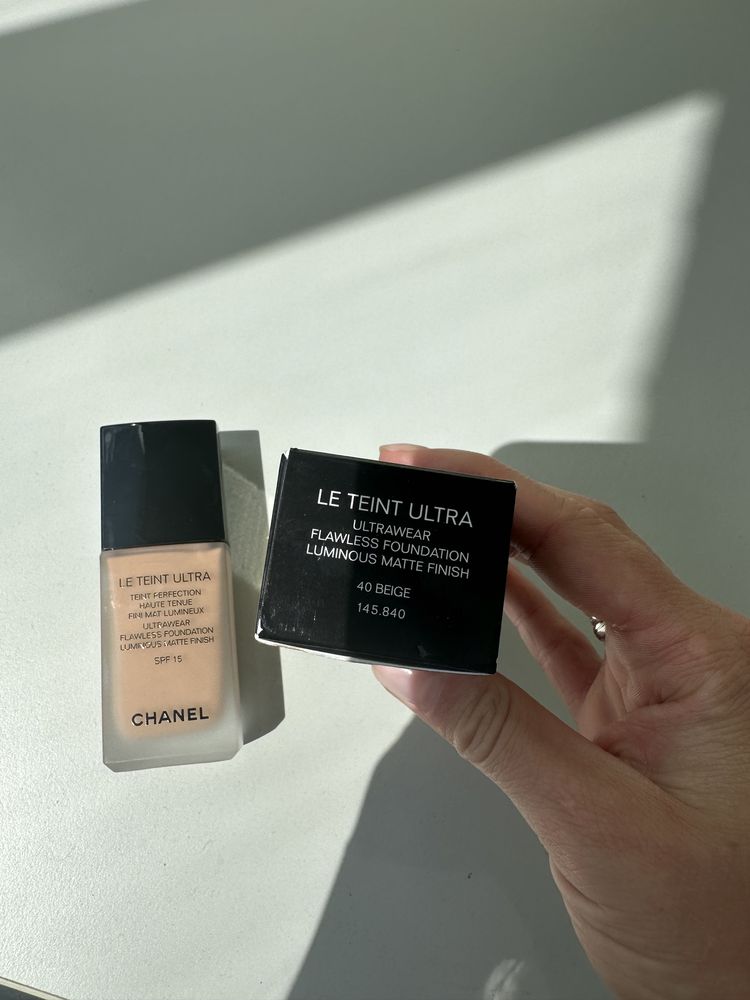 Chanel Ultra Le Teint Fluide