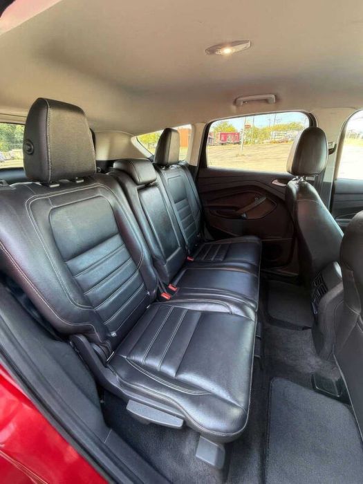 Ford Escape      2017