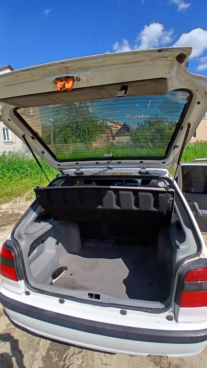 Шкода фелиция 1.3 карб