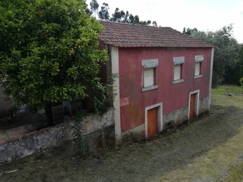 Casa Rústica + Terreno, em Vila de Rei