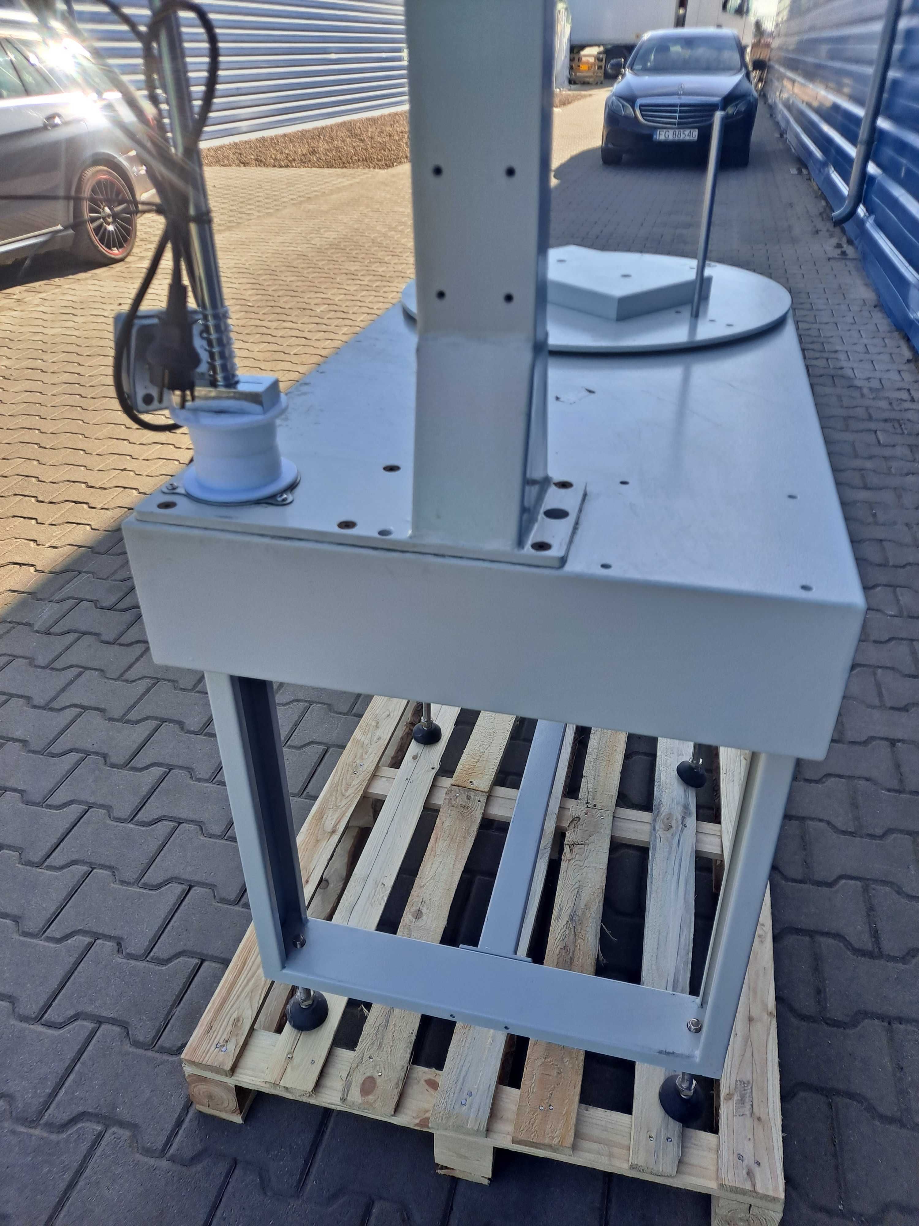 Owijarka do kartonów  DBC-800 do pakowania paczek