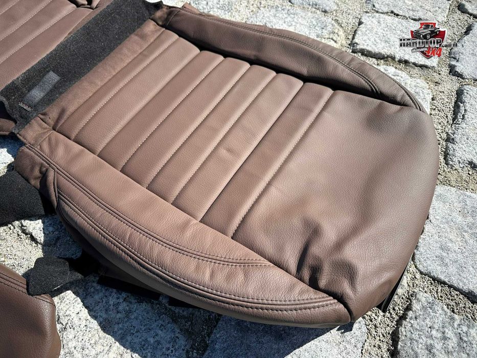 POKROWCE Oryginalne Zestaw Skóra na Fotele Mercedes X