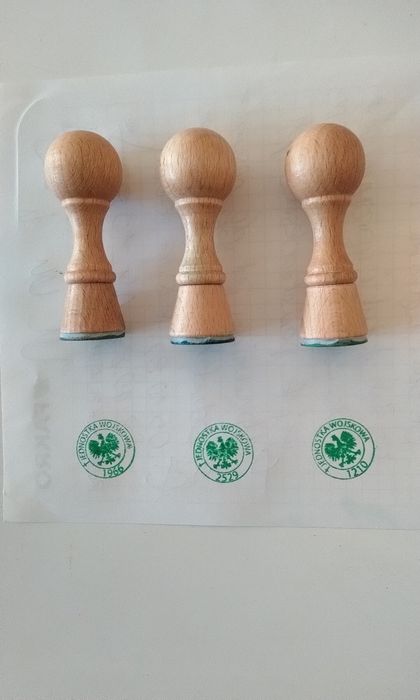 Stęple , pieczątki , poduszka do stempli