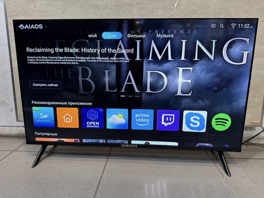 Телевизор Samsung 42 Smart Ultra-HD