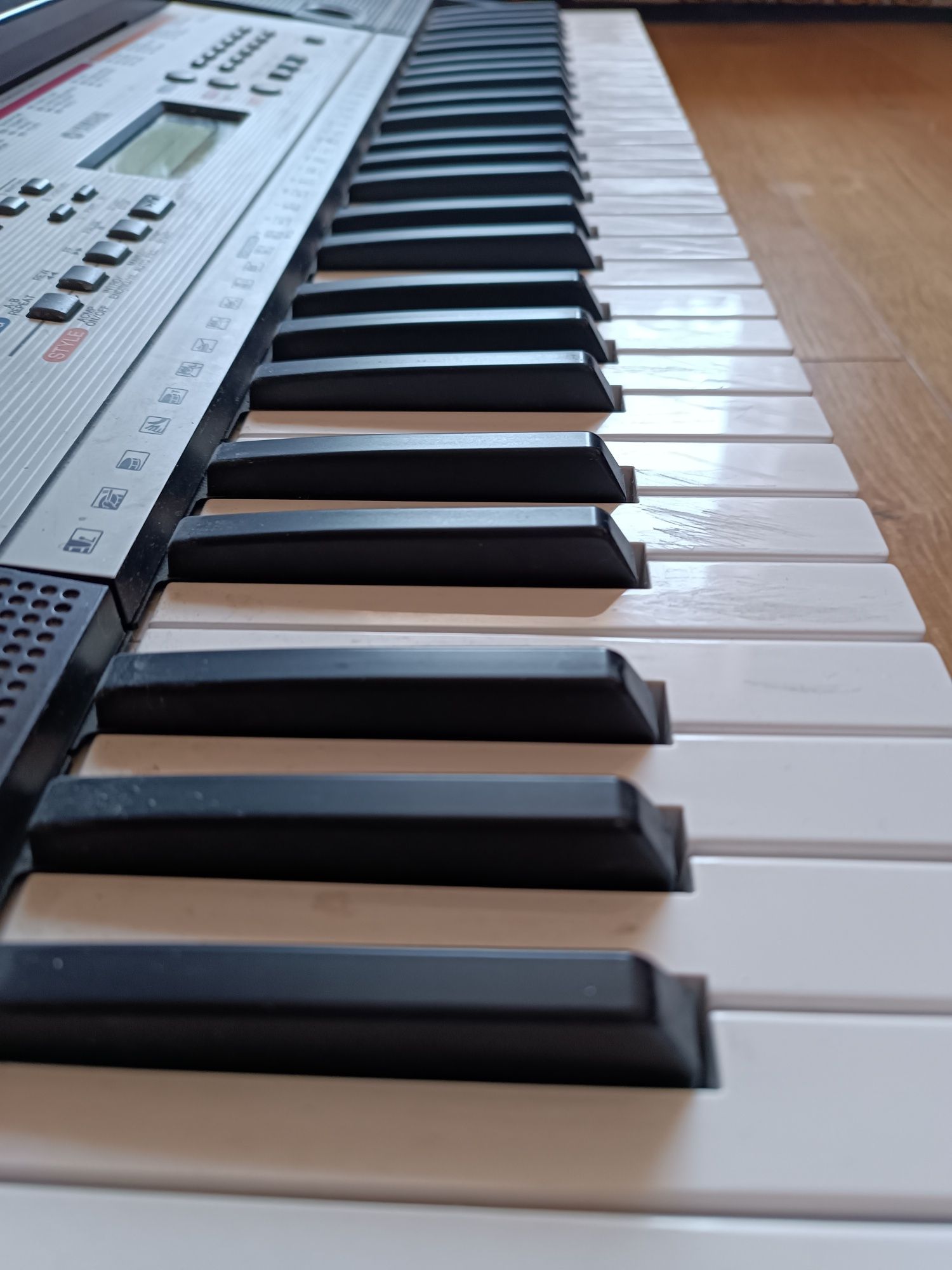 Keyboard Yamaha YPT 260