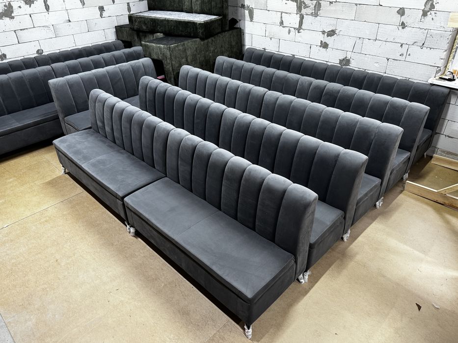 Дивани стільці крісла від виробника для ресторанів кафе кавярнь