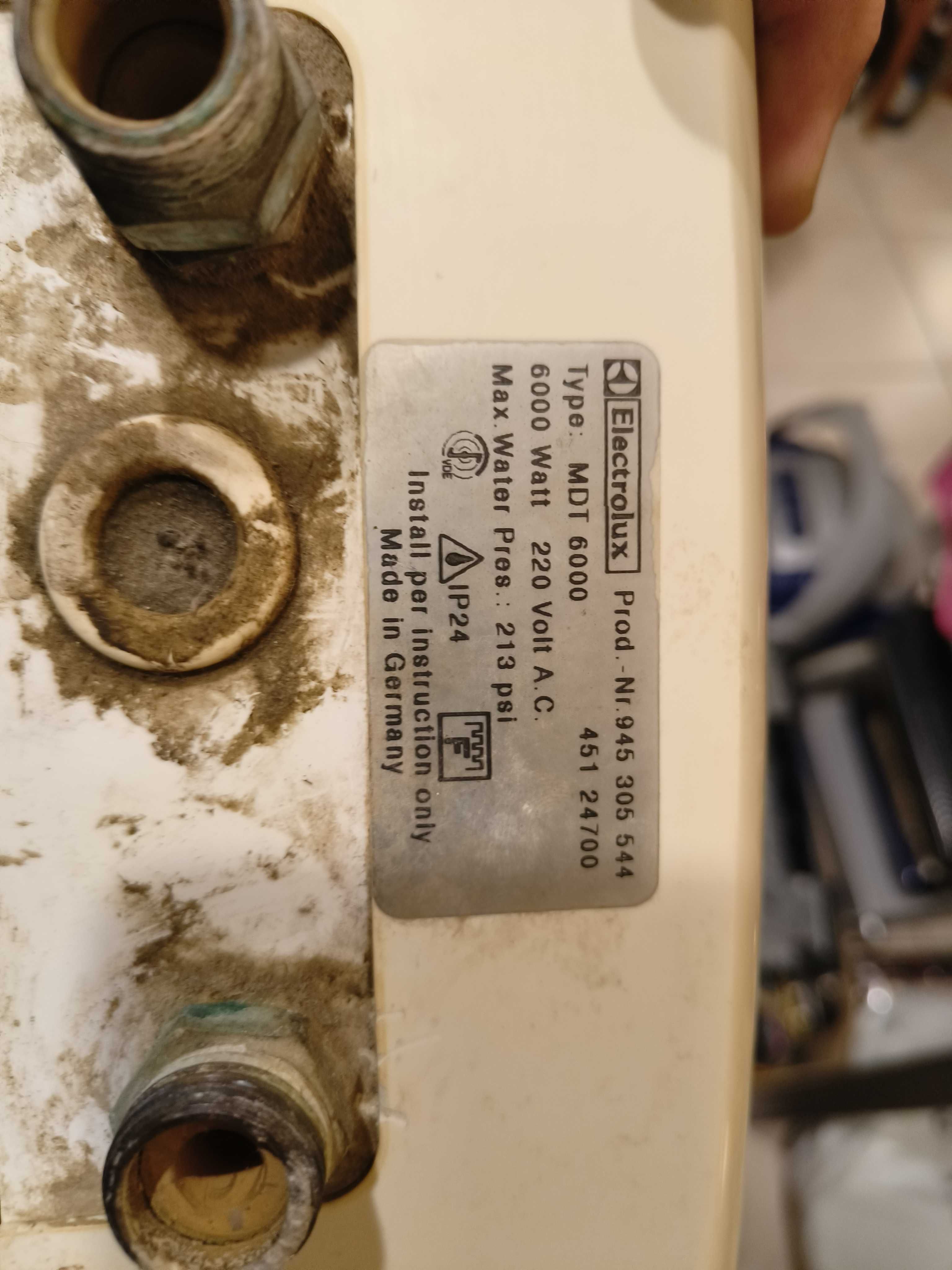 Przepływowy ogrzewacz wody Electrolux MDT 6000