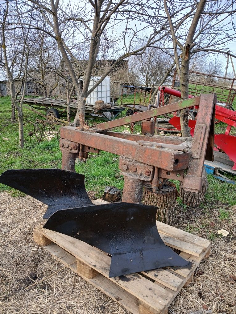 Плуг 2-35 до т-40.