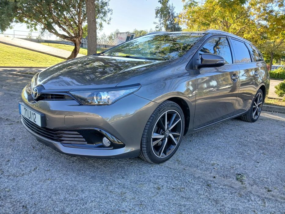 Toyota Auris Touring Sports 1.4 D-4D C.+P.Sport+Navi
