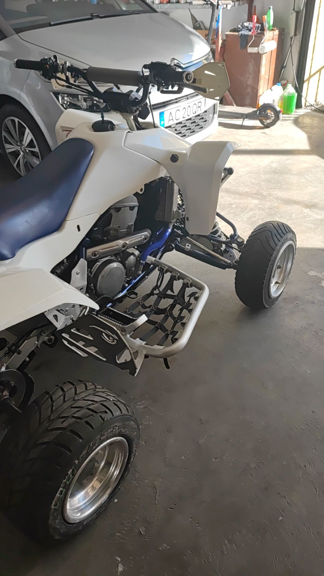Suzuki LTZ 400 K10