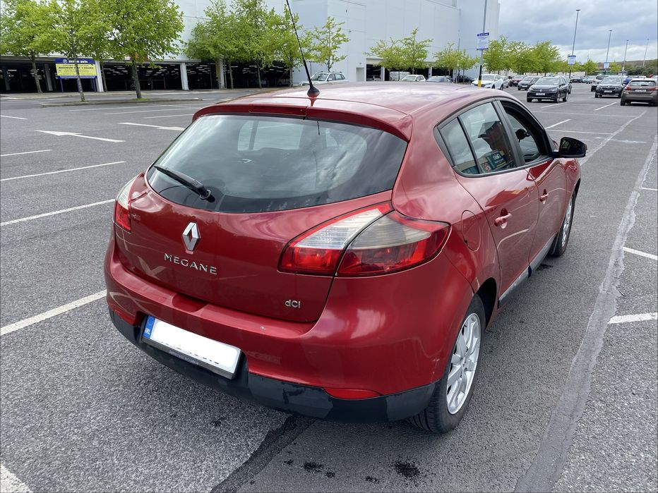 Renault Mégane III Hatch (5 portas) – 2010