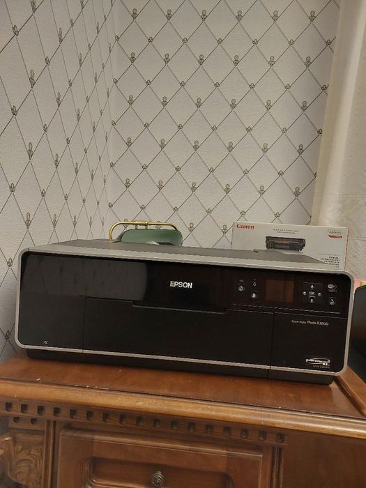 Принтер EPSON Stylus R3000