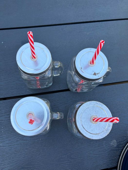 Pistola de pastelaria nova - oferta forma e copos