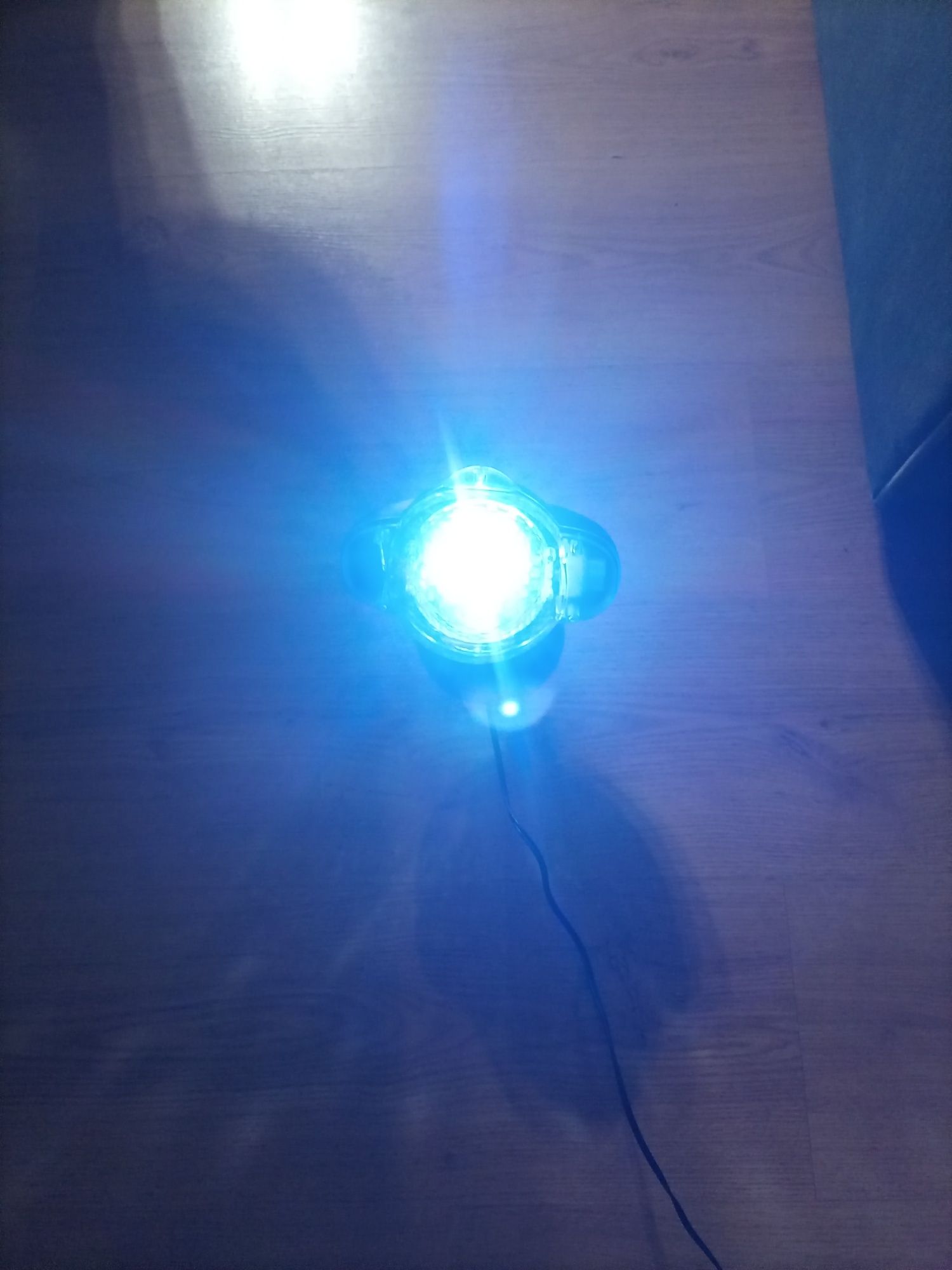 Projektor świetlny LED