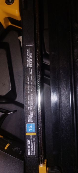 Нейлер.Фінішний цвяхозабивний пістолет 15Ga. 29mm-64mm