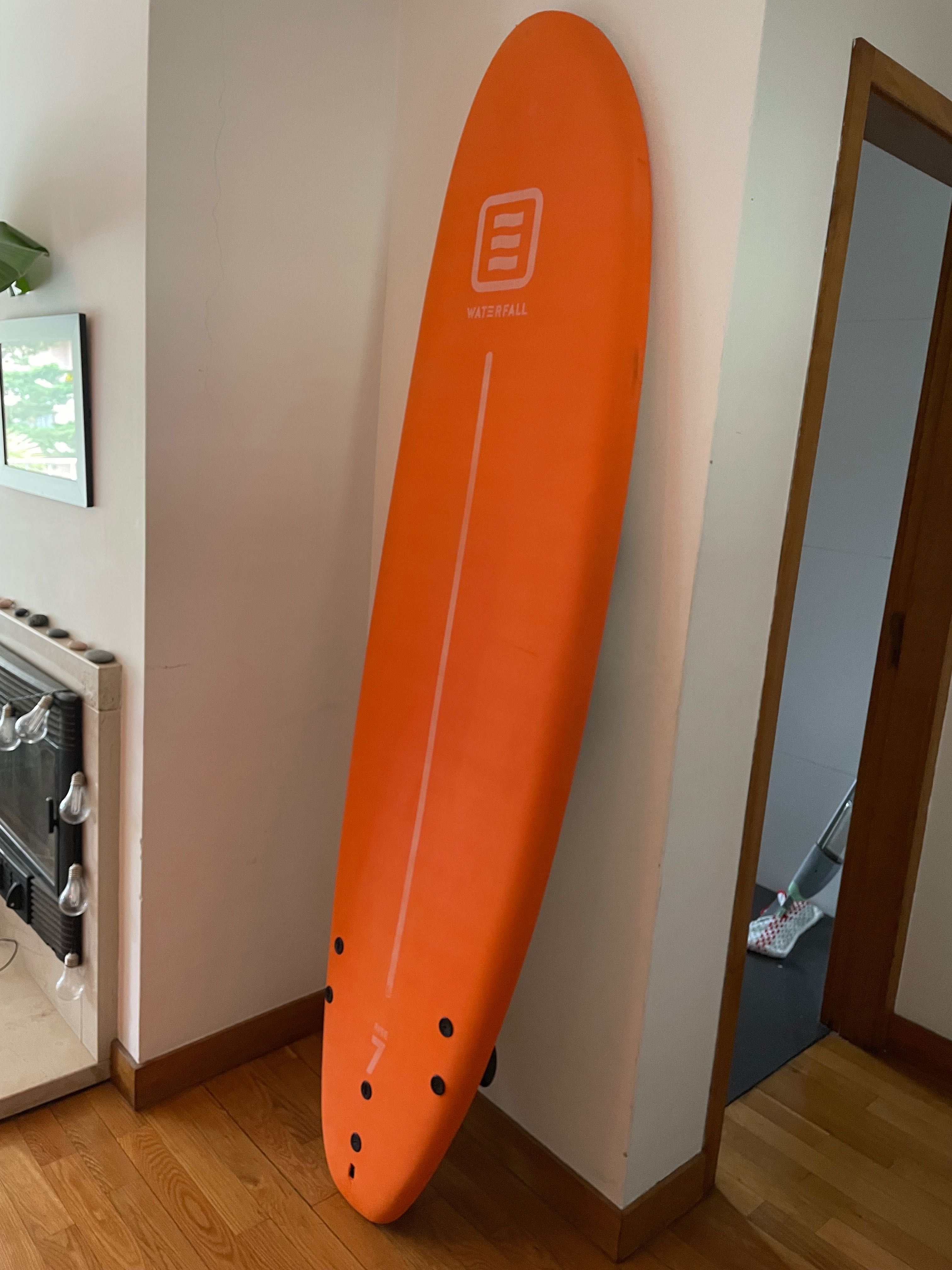 Prancha de surf 7’ + capa (como novos)
