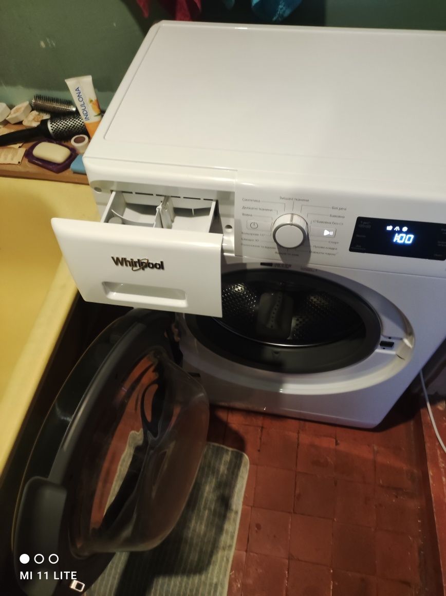 Стиральная машина Whirlpool 7kg/1200