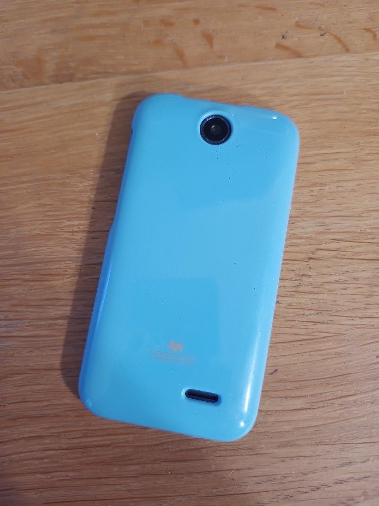 Telefon HTC Desire 310