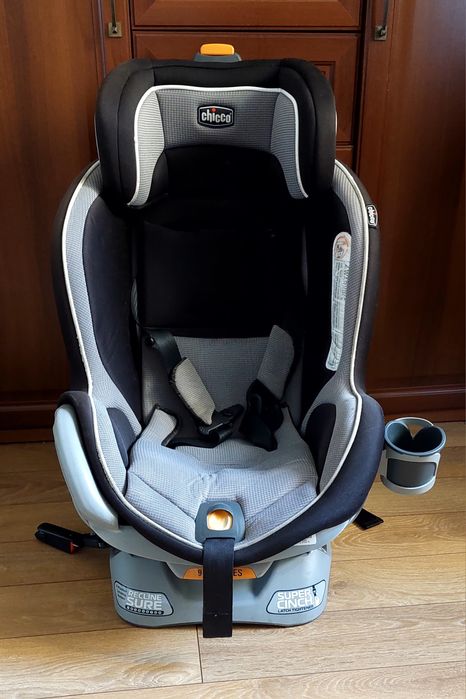 Детское автокресло Chicco от 0 до 8 лет