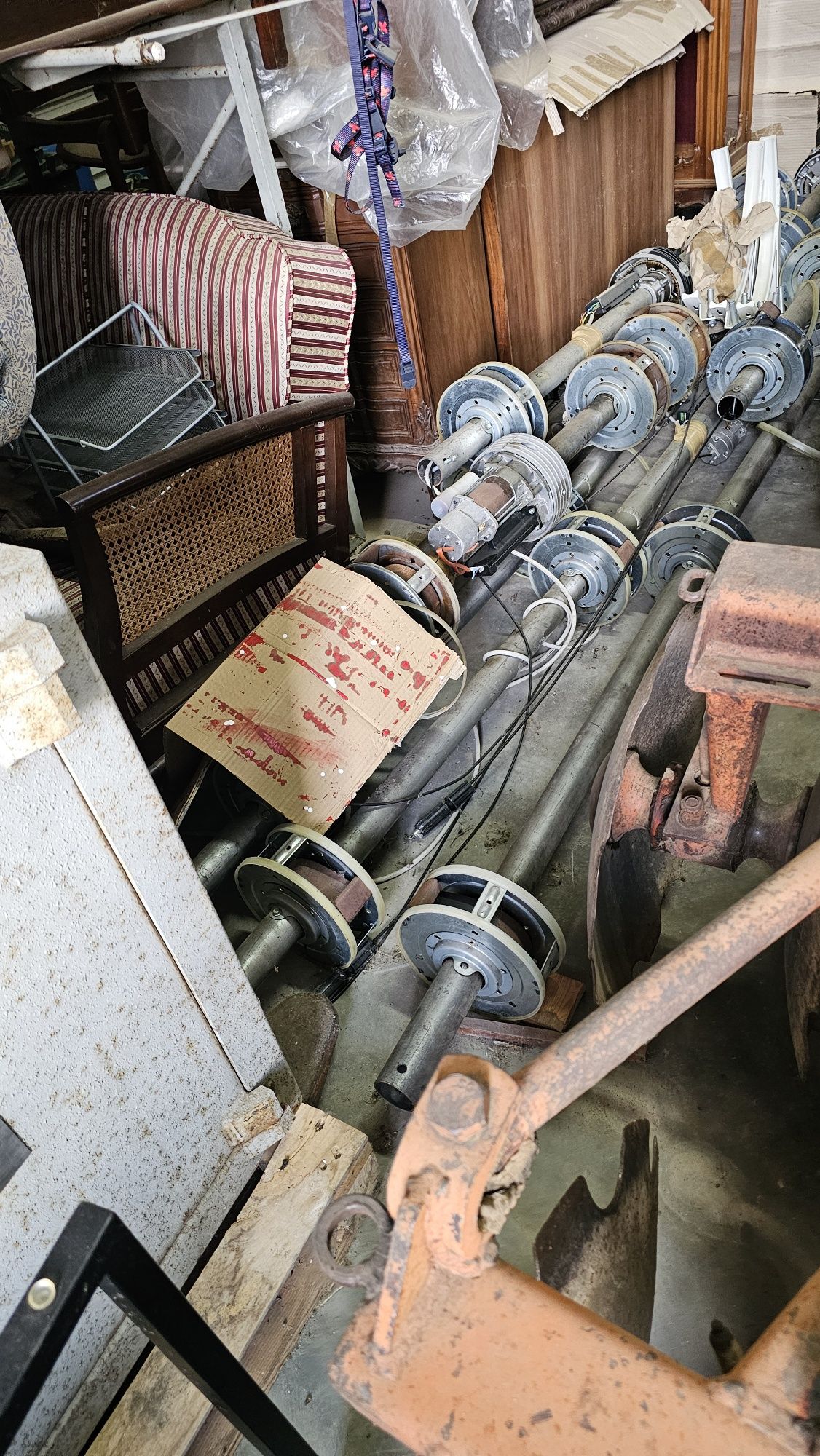 Grade de segurança de enrolar eléctrica microperfurada. Tenho 7