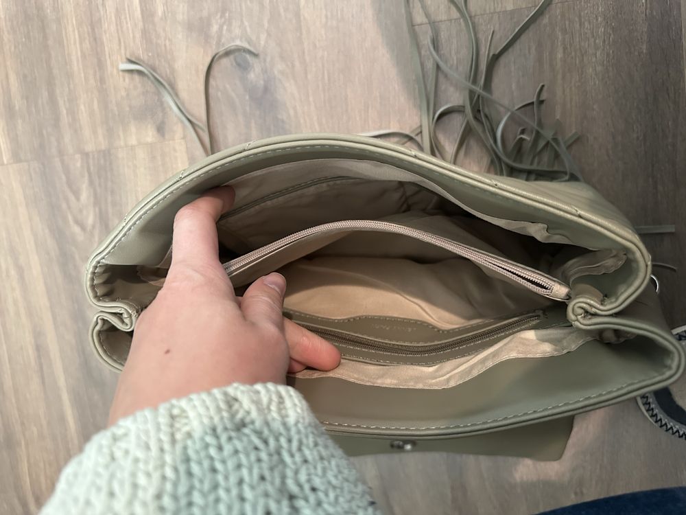 Torebka frędzle khaki
