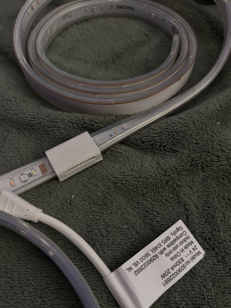 tasma philips hue model v4 230cm
