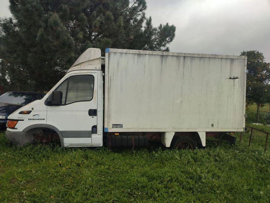 Iveco Daily 35C12 de 2004 para peças