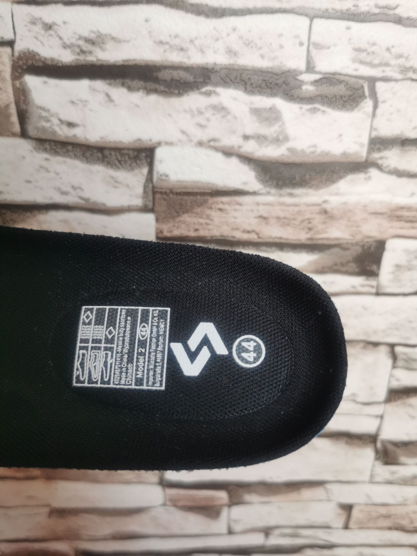Nowe buty męskie r. 44