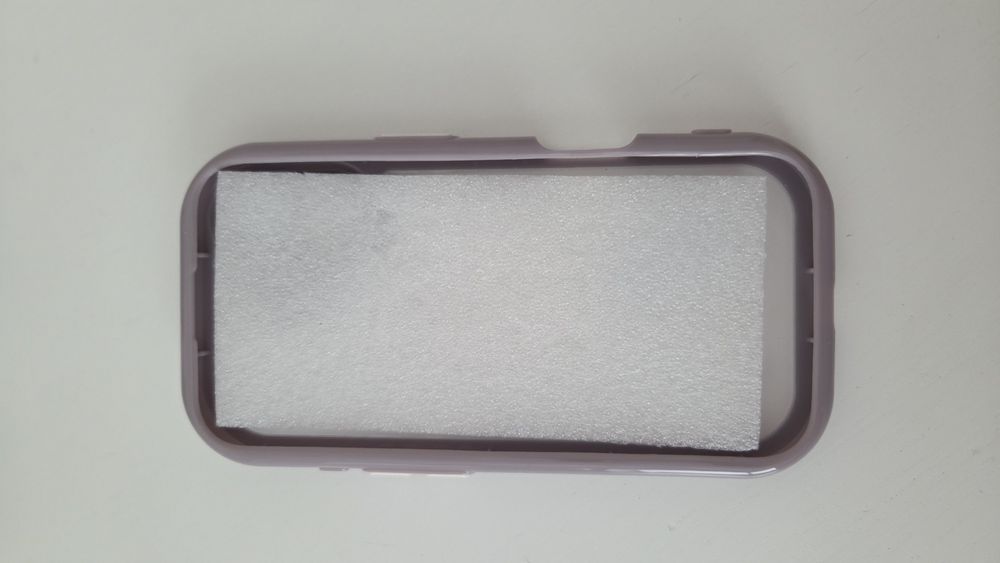 Чохол для iPhone 16