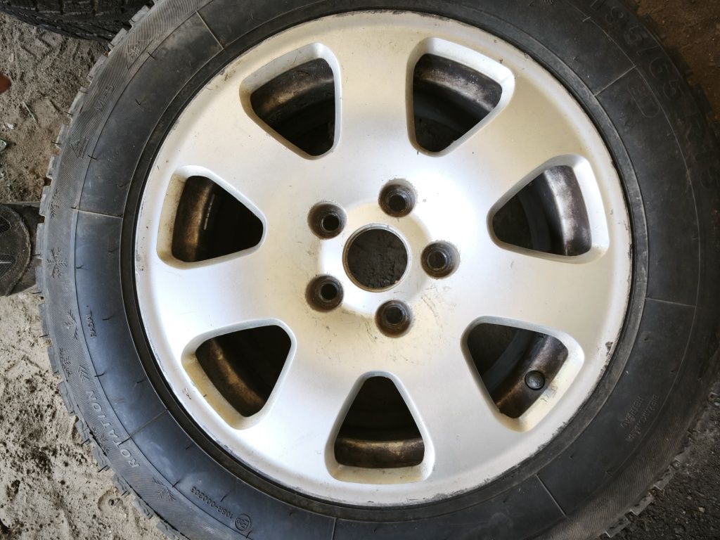 Felgi 15 do audi a4 b6 posiadam więcej części do 1.9 awx