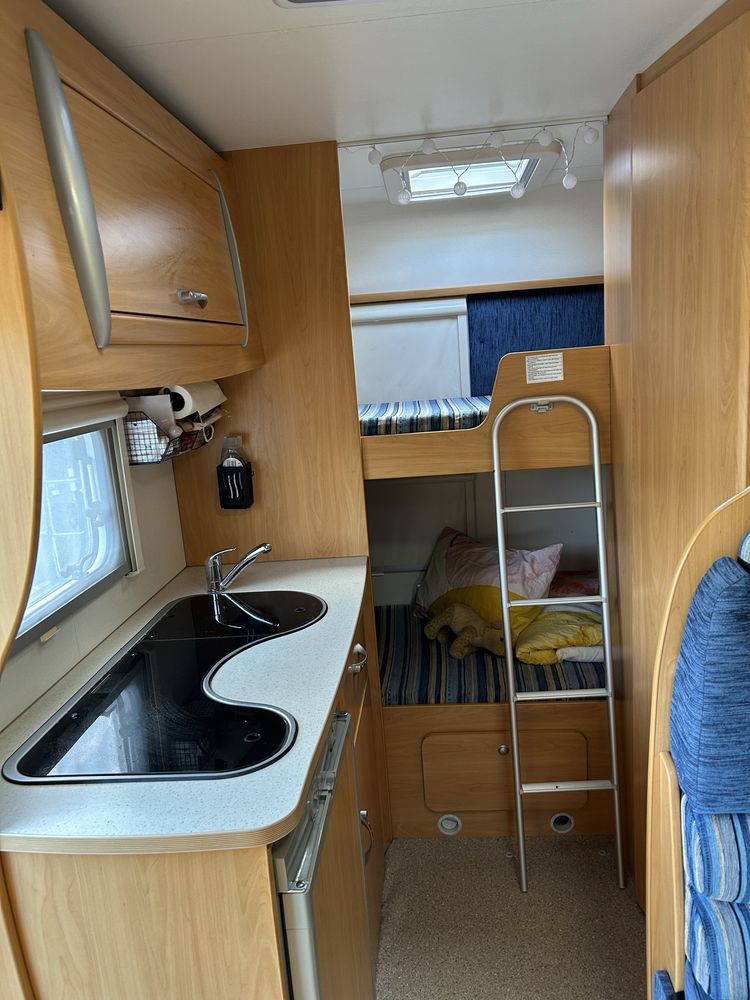 Chausson Flash S3 | 6 lugares | 3500kg | | Painel solar