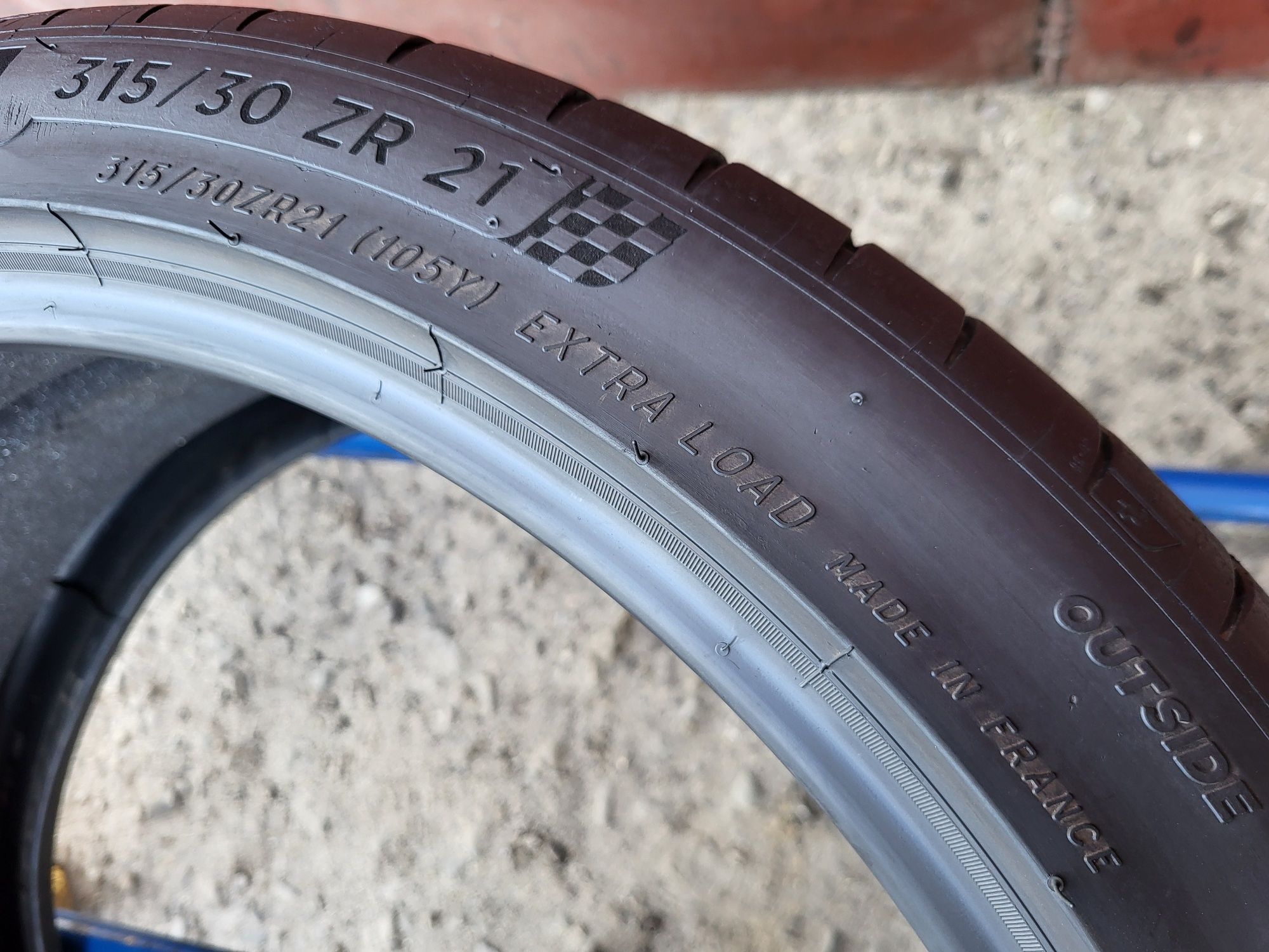 315/30/21 R21 Michelin Pilot Sport 4S 2шт ціна за 1шт шини