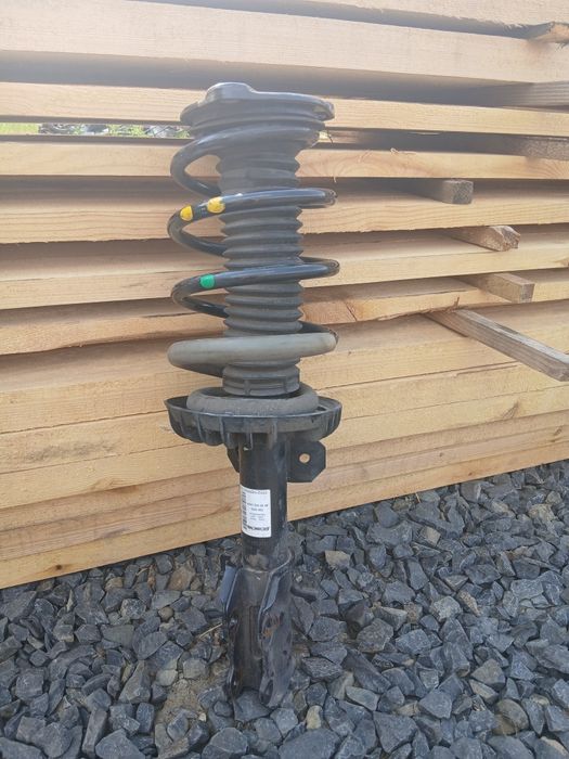 Стойка передня Mercedes-Benz Vito447 стойки пружина Mercedes-Benz Vito