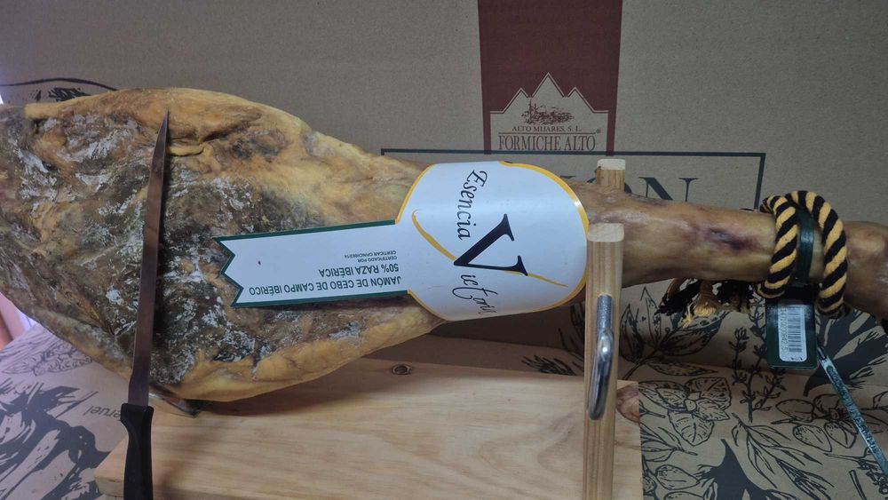 Хамон iberico de cebo del campo 7.5kg