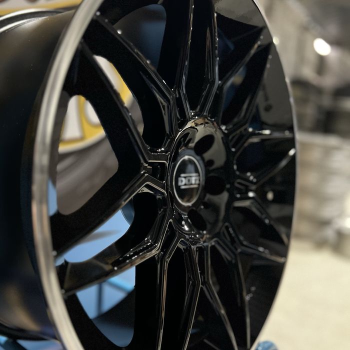 5х112 r20 Dotz LongBeach dark Black/polished lip диски нові