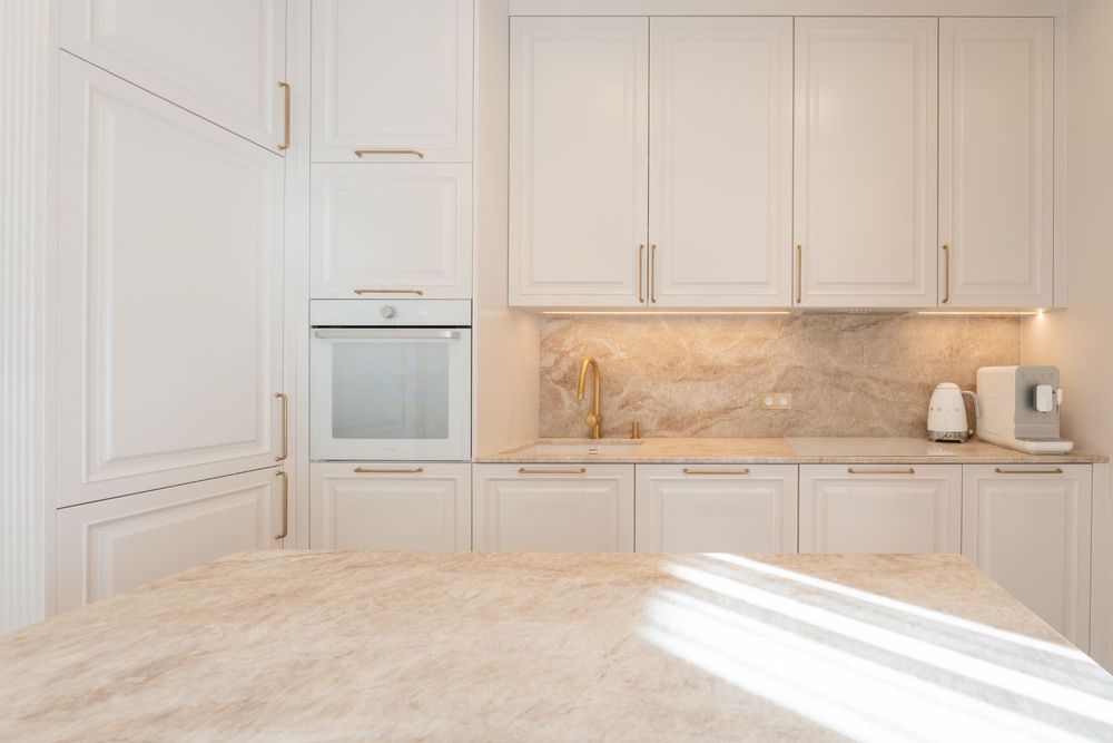 Meble na wymiar-zwolnił się termin na szafy/małą kuchnię GRUDZIEŃ