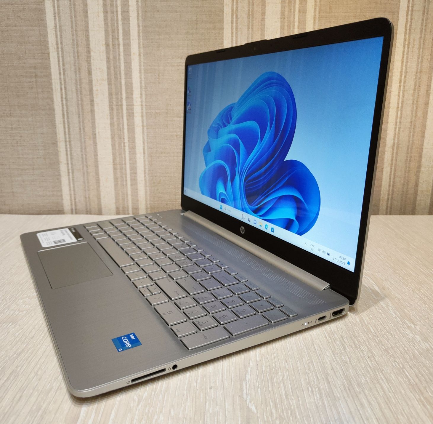 Ноутбук HP 15,6" IPS FHD, Core i3-1115G4, 8GB DDR4, 256Gb SSD