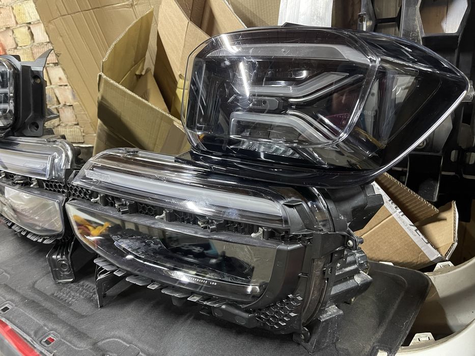 jeep avenger оригінал фари