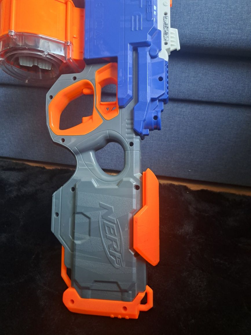 Pistolet NERF Elite HyperFire