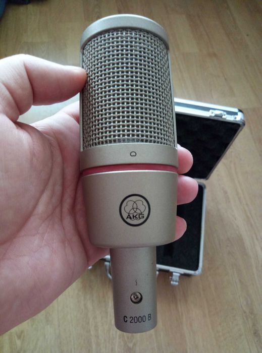 Студійний мікрофон AKG C 2000 B