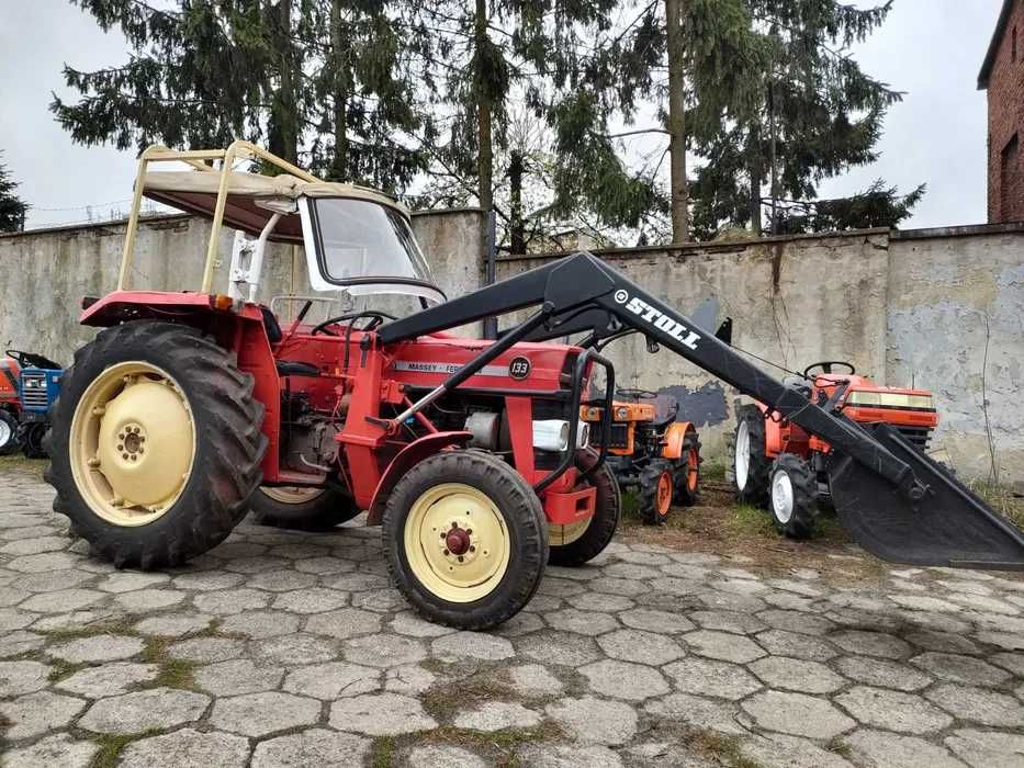 Massey Ferguson 133 Super 38 KM TUR Stoll , widly 38 KM