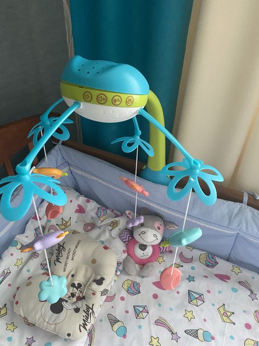 Мобіль на кроватку. Новий