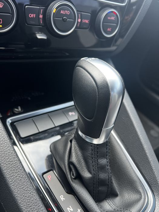 Продам Volkswagen Jetta