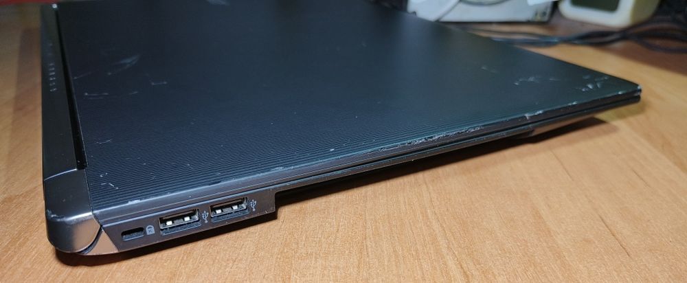 Игровой ноутбук i5,ssd,gf860m,акб