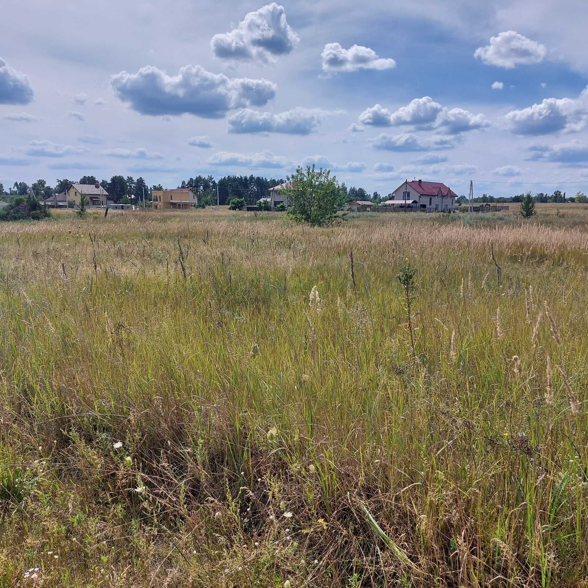 Продам ділянку під комерцію 20 соток