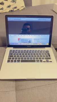 Macbook pro 2011r.  126 gB SSD + 256GB dysk