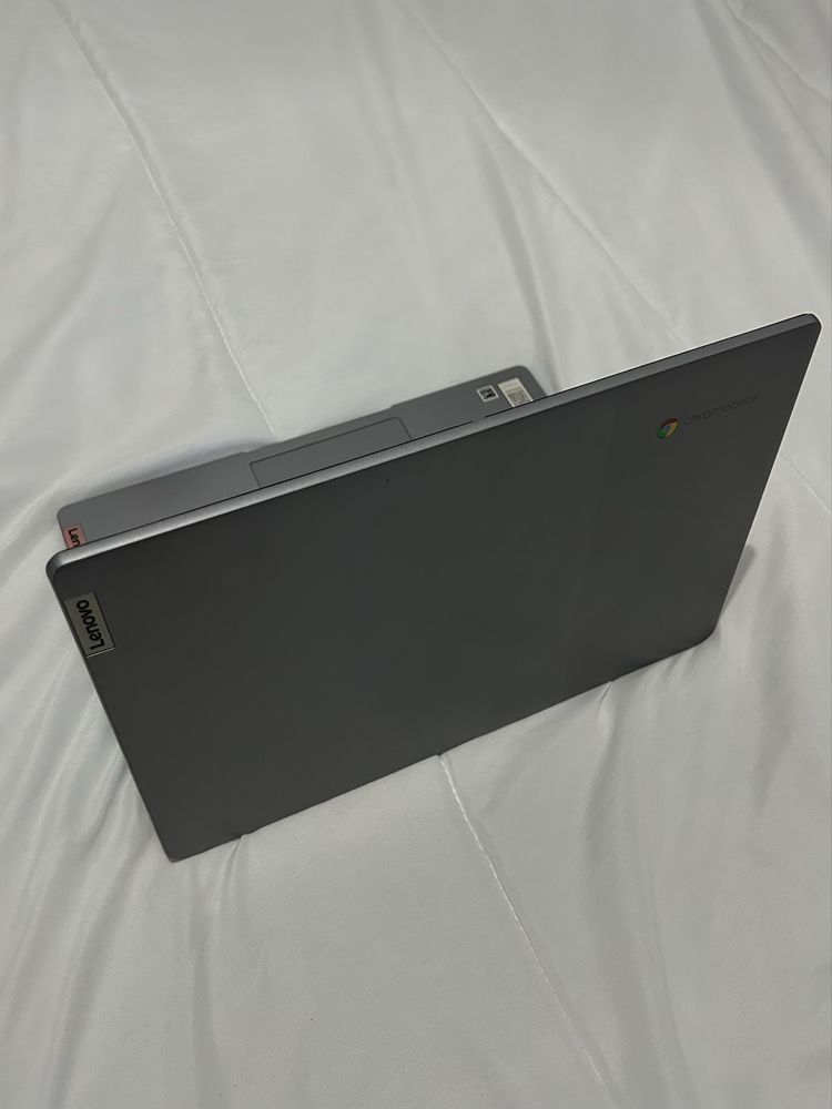 Lenovo IdeaPad 3i ChromeBook