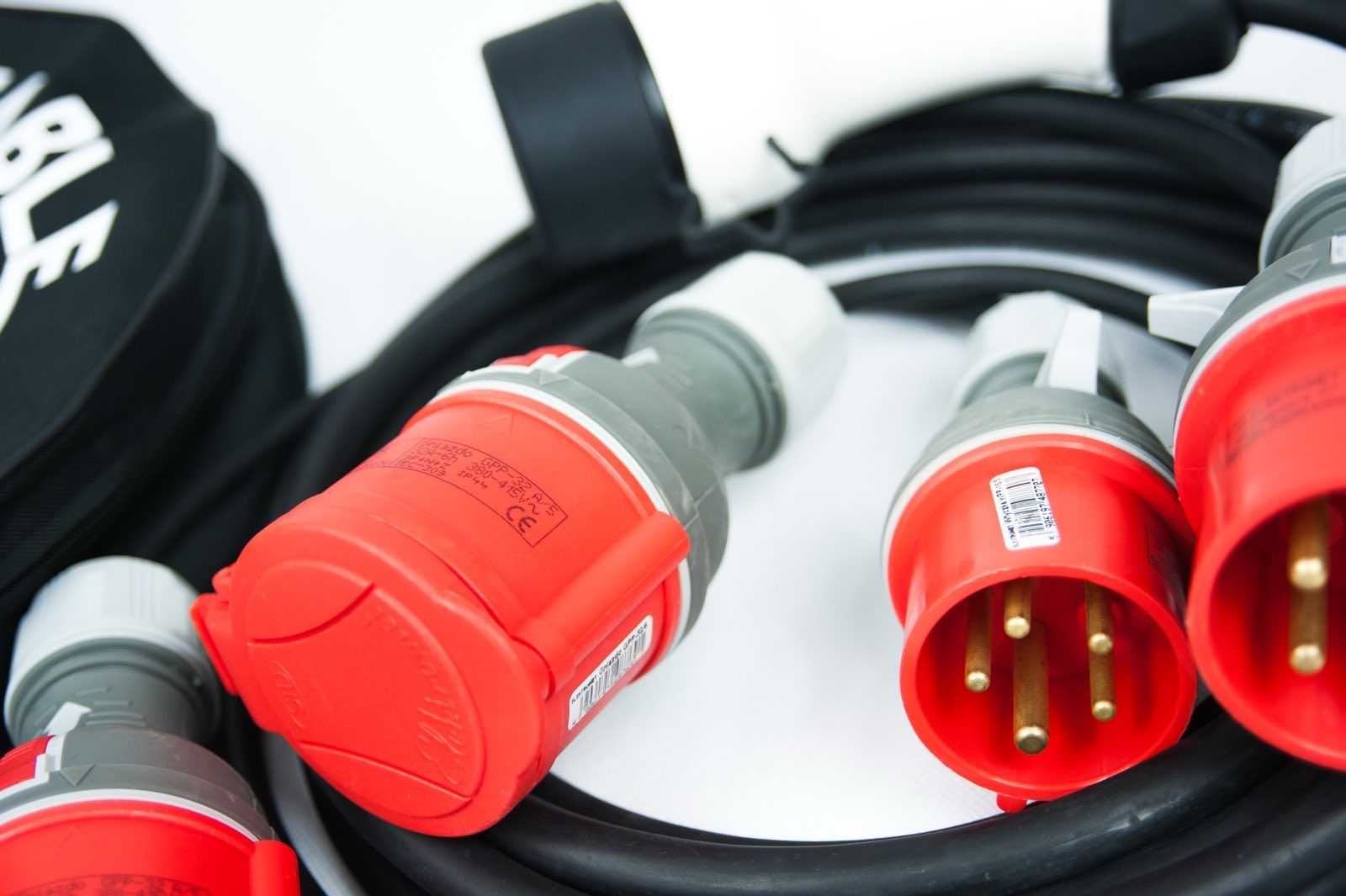 Polski kabel do ładowania aut elektrycznych 3 fazy 5M 32A  CHARGING EV