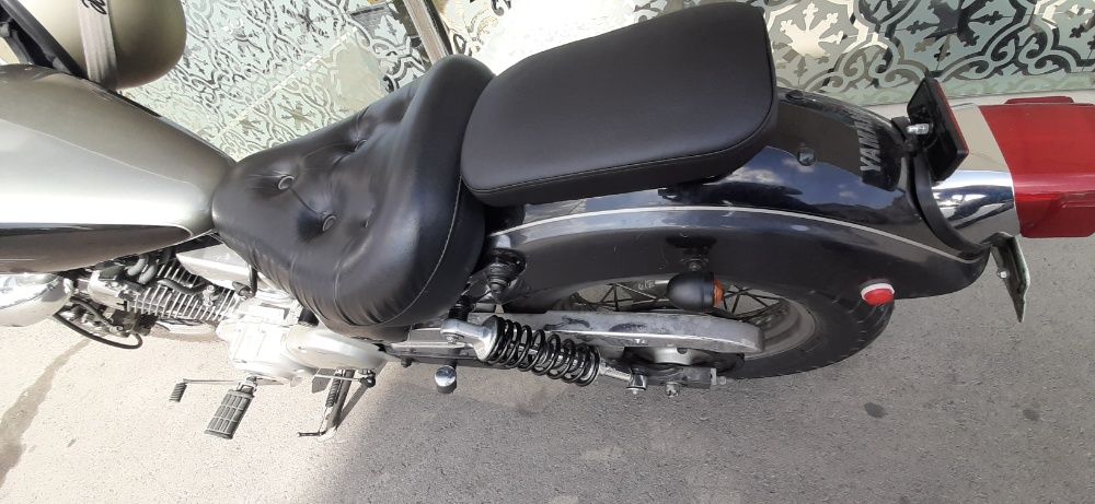 Banco pendura removível ventosas Harley bobber custom chopper castanho