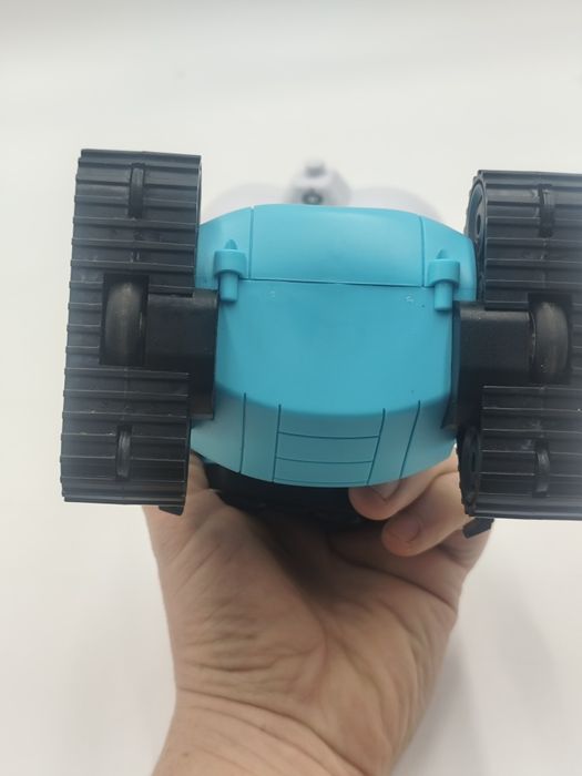 Robot zdalnie sterowany ALLCELE  jeździ, świeci, wydaje dźwięki
